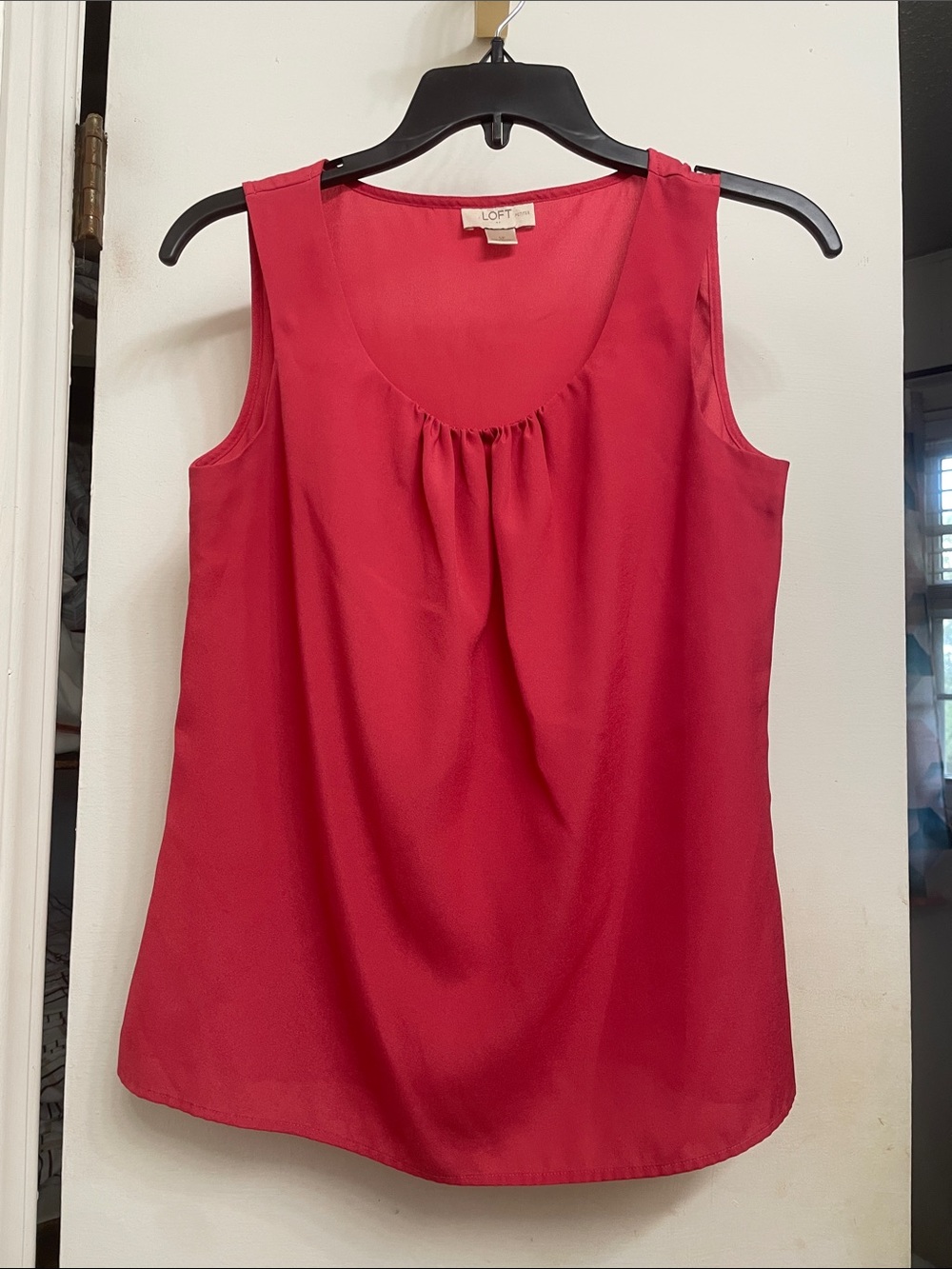 LOFT Rose Pink Sleeveless Scoop Neck Camisole